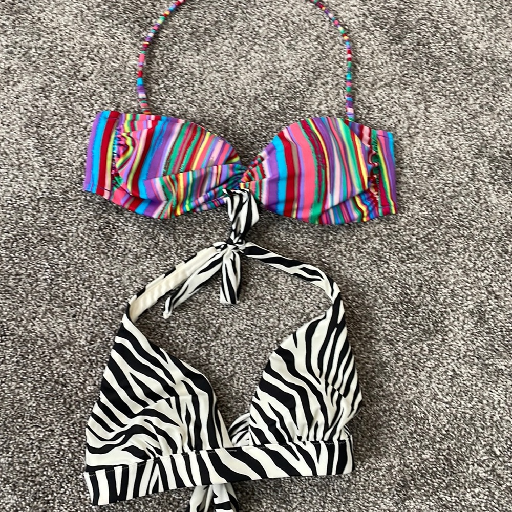 2 Victoria’s Secret Bikini Tops